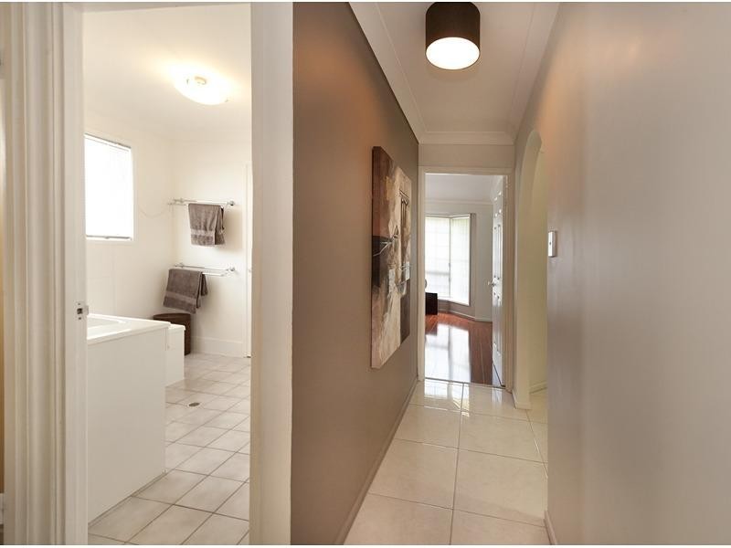 6 Kavanagh Crescent, Koongal QLD 4701