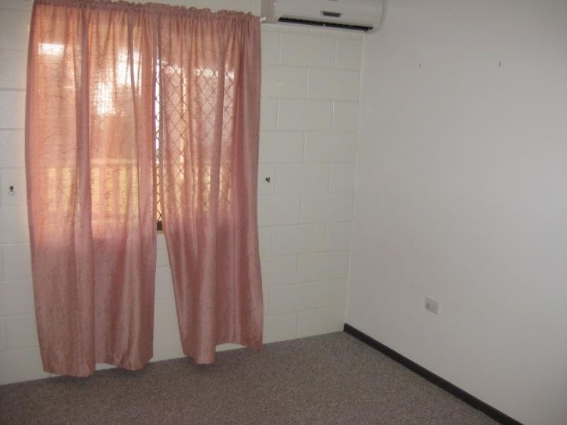 77 Sheehy Street, Park Avenue QLD 4701