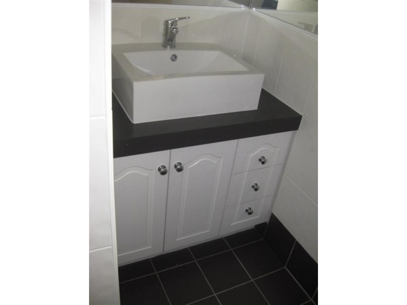 77 Sheehy Street, Park Avenue QLD 4701