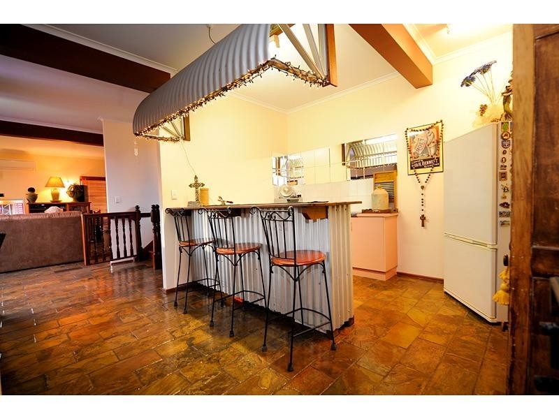 2 Fryer Avenue, Frenchville QLD 4701