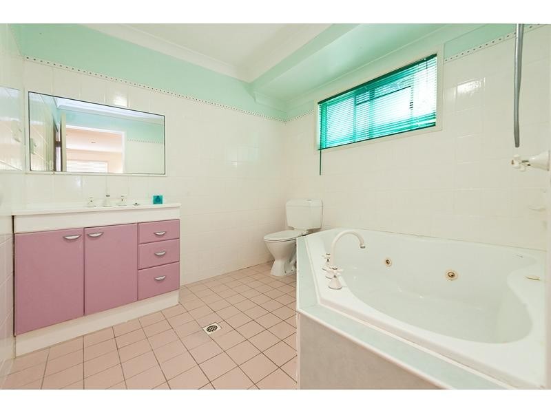 19 Gremalis Drive, Parkhurst QLD 4702