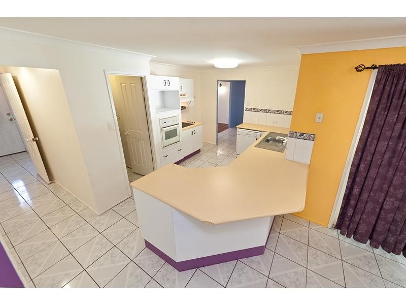 19 Gremalis Drive, Parkhurst QLD 4702