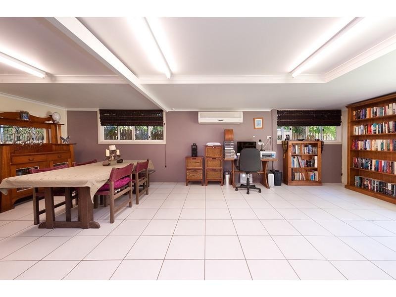 25 Separation Street, Allenstown QLD 4700