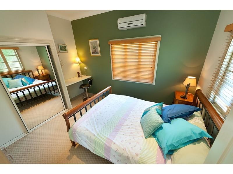 25 Separation Street, Allenstown QLD 4700