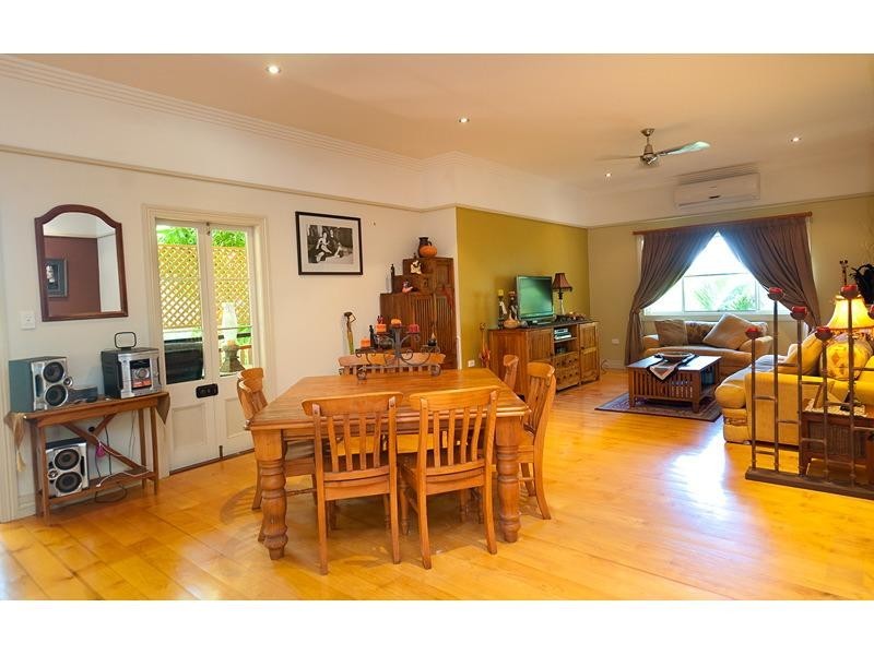 25 Separation Street, Allenstown QLD 4700