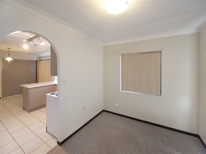 4 Moss Court, Frenchville QLD 4701