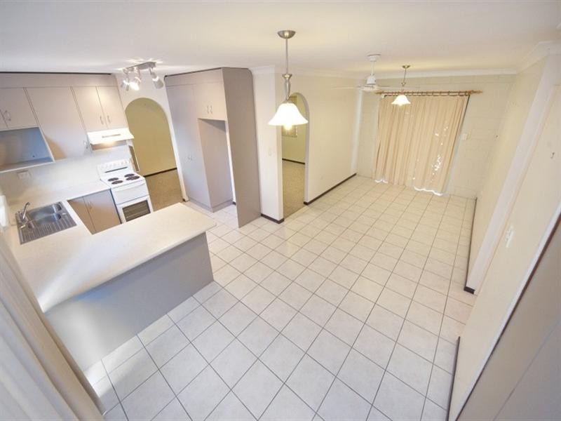 4 Moss Court, Frenchville QLD 4701