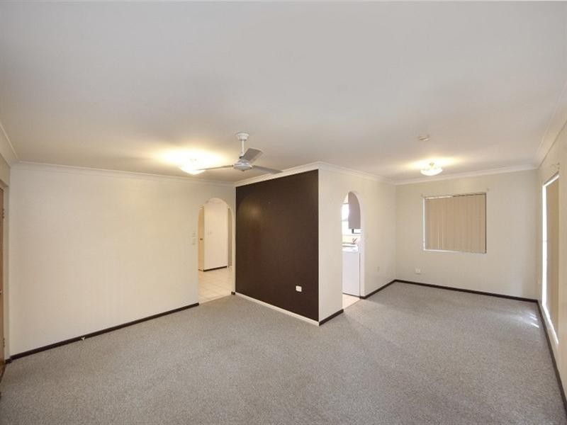 4 Moss Court, Frenchville QLD 4701