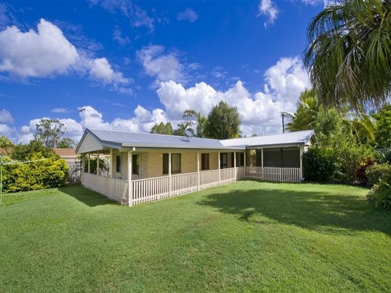 4 Moss Court, Frenchville QLD 4701
