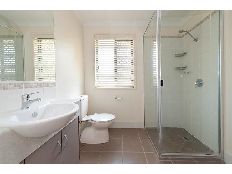 16 Constantia Crescent, Frenchville QLD 4701