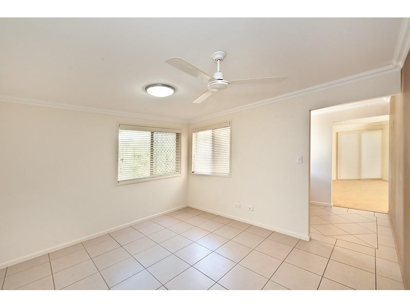 16 Constantia Crescent, Frenchville QLD 4701