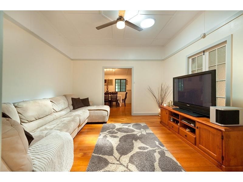 141 Elphinstone Street, Berserker QLD 4701