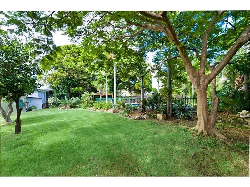 141 Elphinstone Street, Berserker QLD 4701