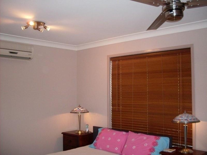 1 & 2/15 Poole Street, Kawana QLD 4701