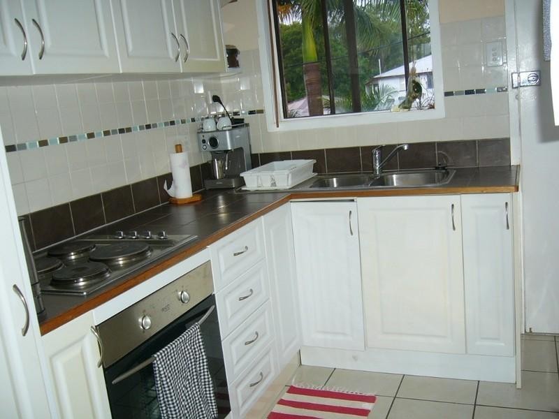 2/111 Rodboro Street, Berserker QLD 4701