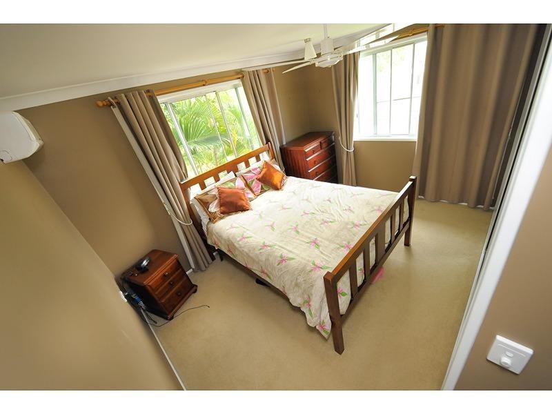 10 Duffy Street, Kawana QLD 4701