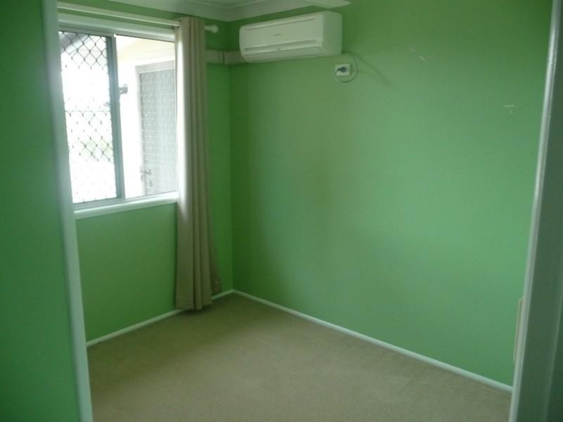 10 Duffy Street, Kawana QLD 4701