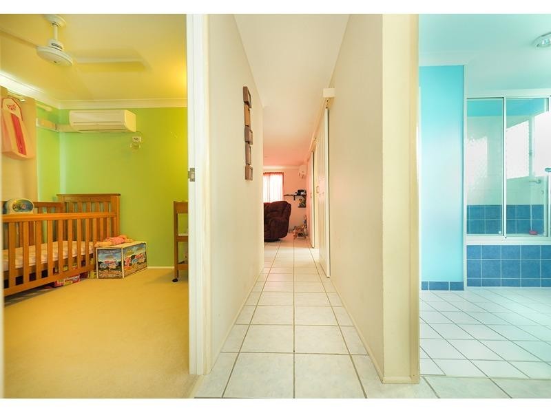 10 Duffy Street, Kawana QLD 4701