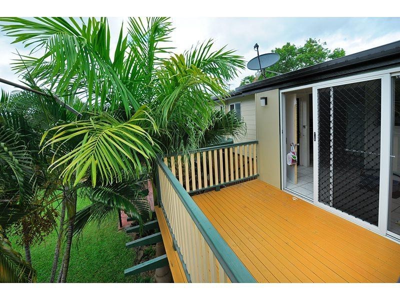 10 Duffy Street, Kawana QLD 4701