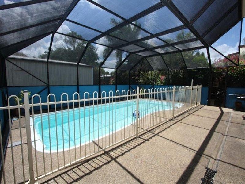 49 Menzies Street, Park Avenue QLD 4701