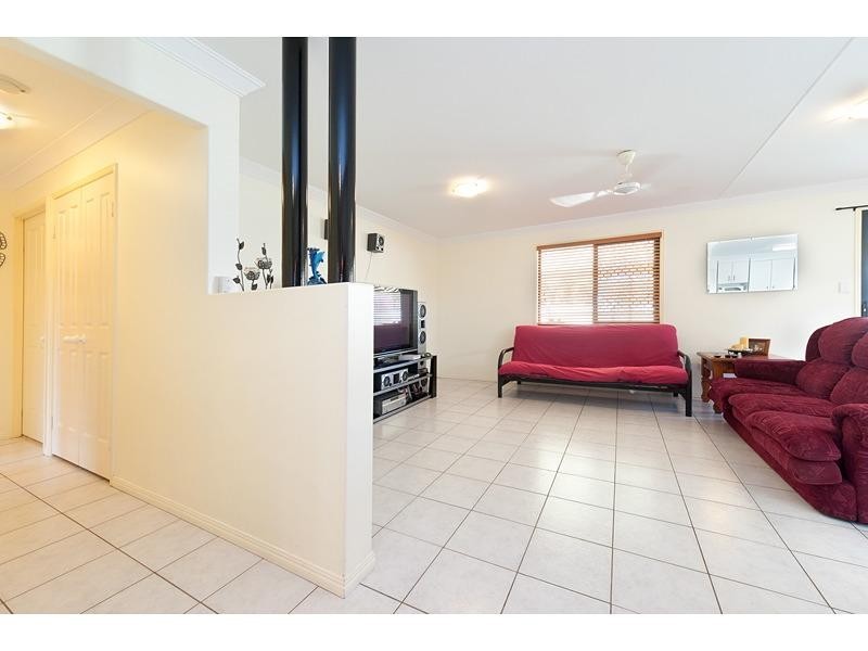 4 Percy Street, Parkhurst QLD 4702