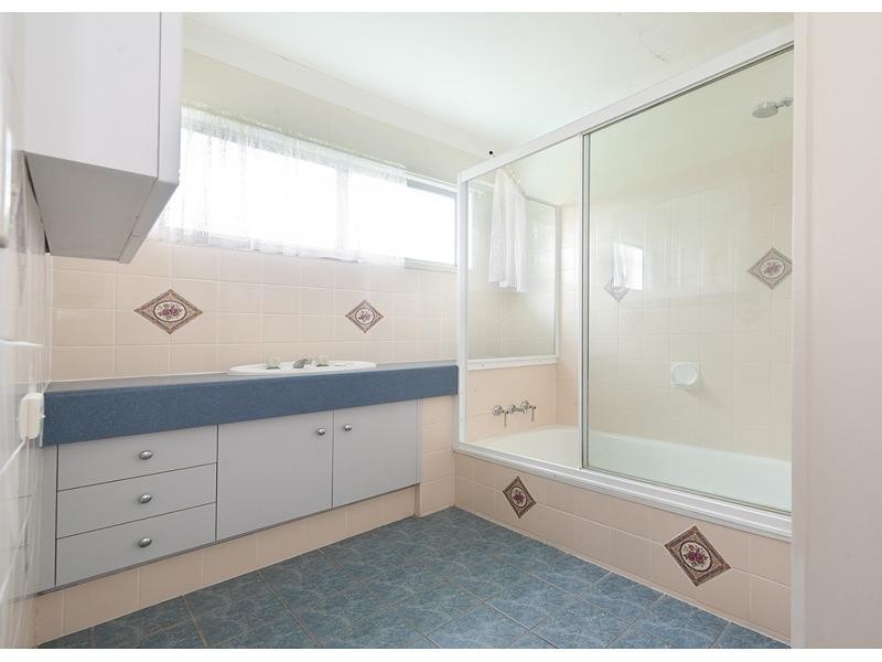 387 Philp Avenue, Frenchville QLD 4701