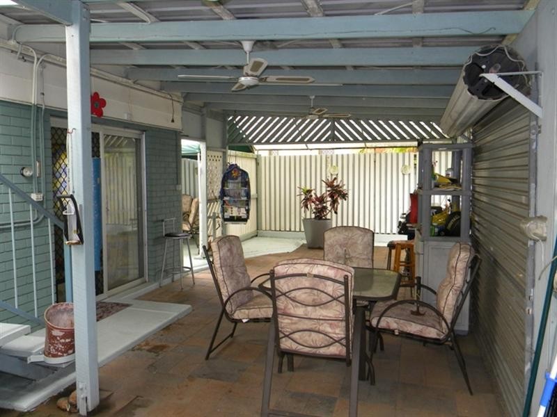 44 Medcraf Street, Park Avenue QLD 4701