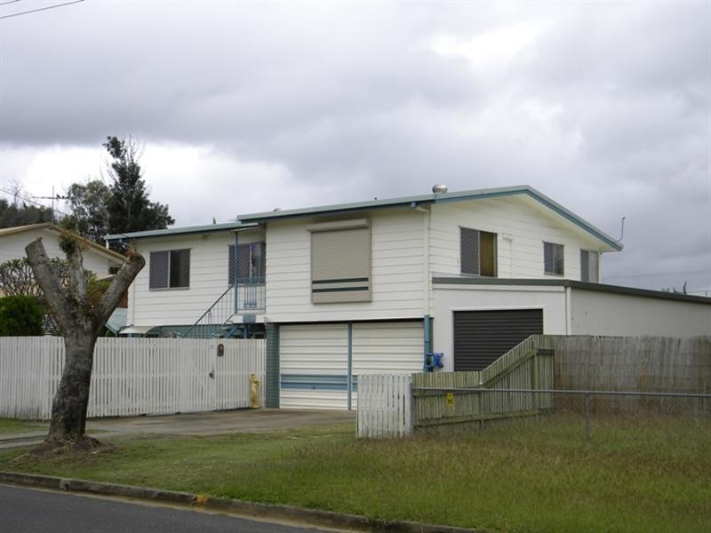 44 Medcraf Street, Park Avenue QLD 4701