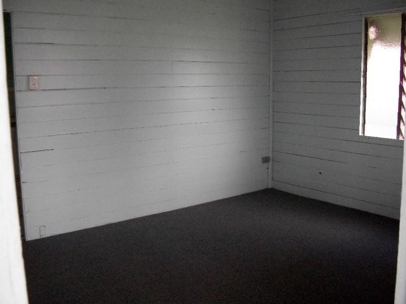 21 Cambridge Street, Wandal QLD 4700