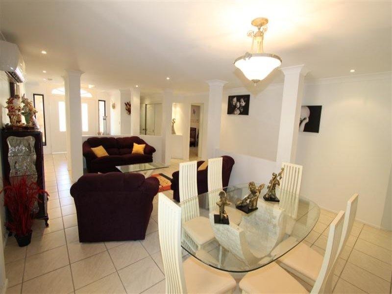 2 Magnolia Court, Frenchville QLD 4701