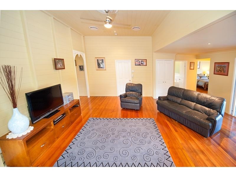 65 West Street, The Range QLD 4700