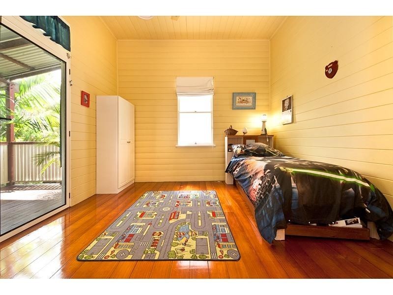 65 West Street, The Range QLD 4700