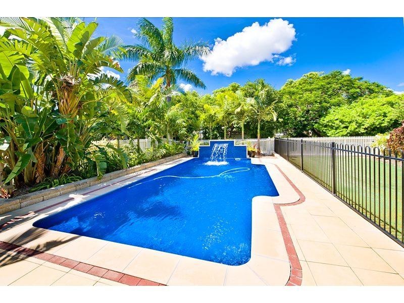 65 West Street, The Range QLD 4700