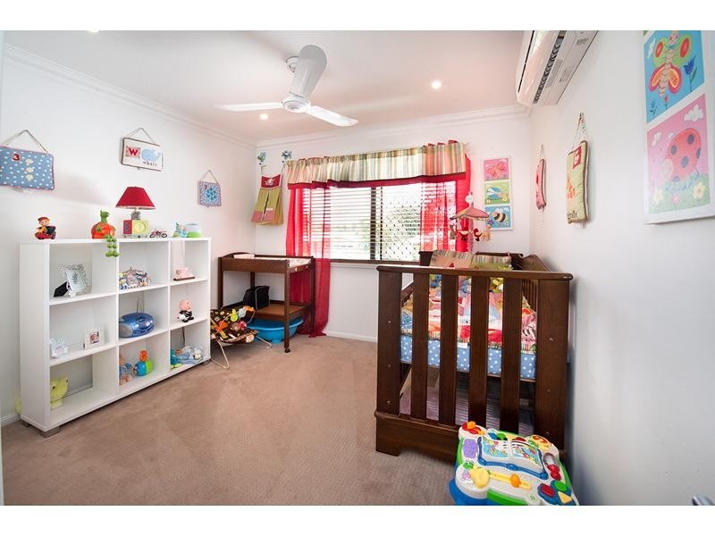 59 Buzacott Street, Park Avenue QLD 4701