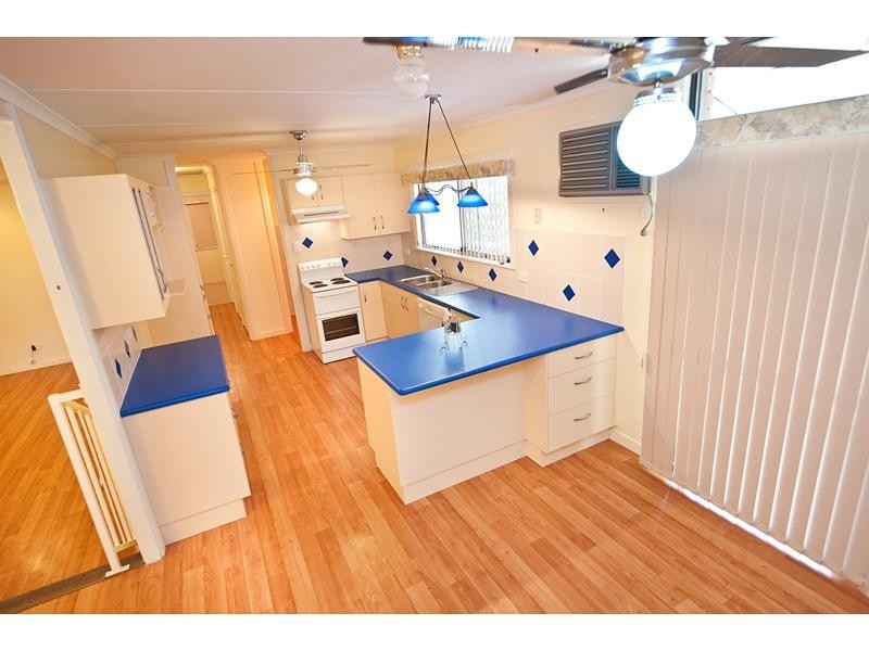 15 Brosnan Crescent, Parkhurst QLD 4702