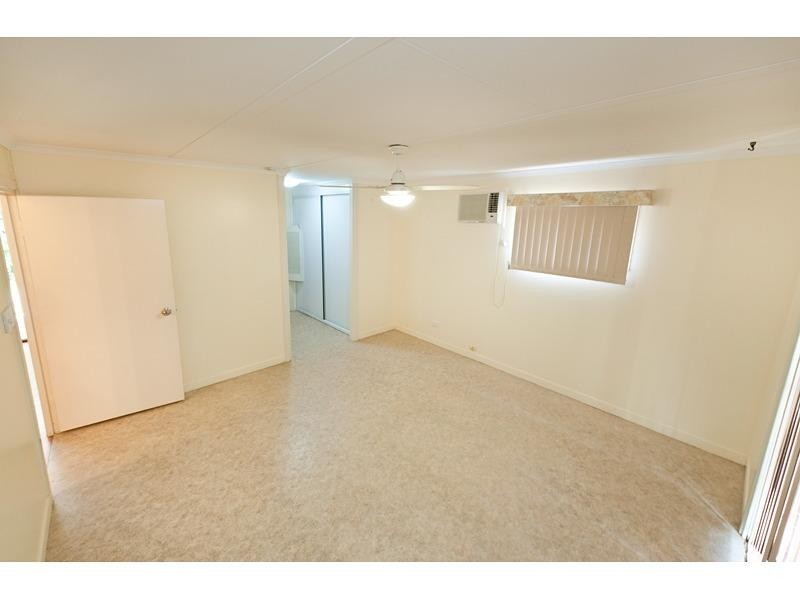 15 Brosnan Crescent, Parkhurst QLD 4702