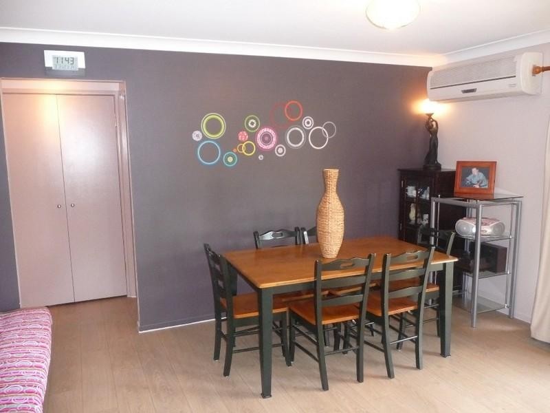 2/15 Poole Street, Kawana QLD 4701