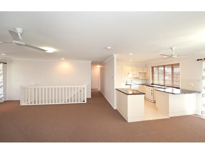 7 Orana Place, Kawana QLD 4701