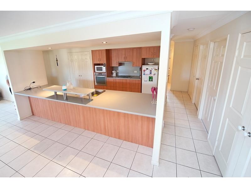 23 Jacaranda Place, Norman Gardens QLD 4701