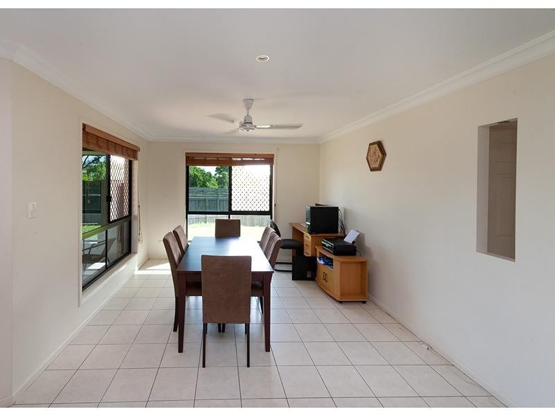 23 Jacaranda Place, Norman Gardens QLD 4701