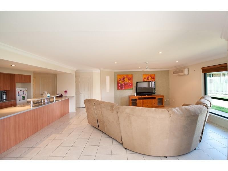 23 Jacaranda Place, Norman Gardens QLD 4701