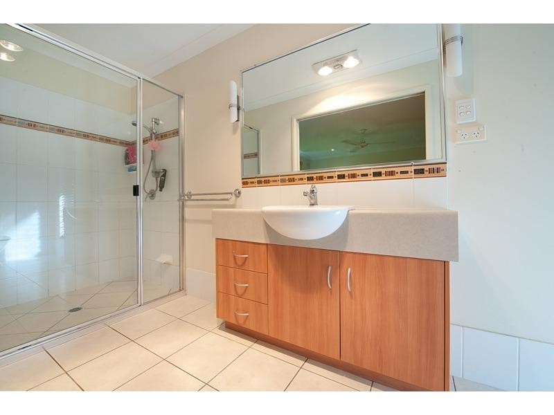 23 Jacaranda Place, Norman Gardens QLD 4701