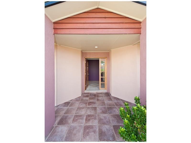 23 Jacaranda Place, Norman Gardens QLD 4701