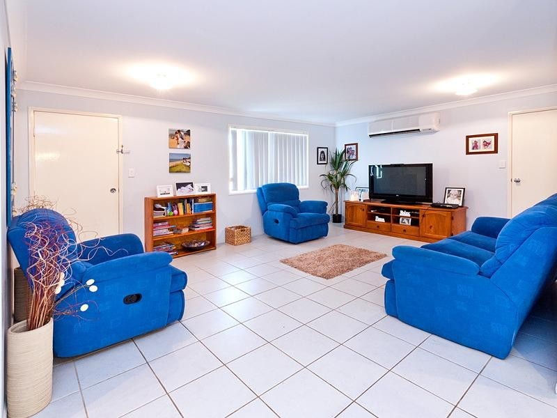 17 Col Crescent, Parkhurst QLD 4702
