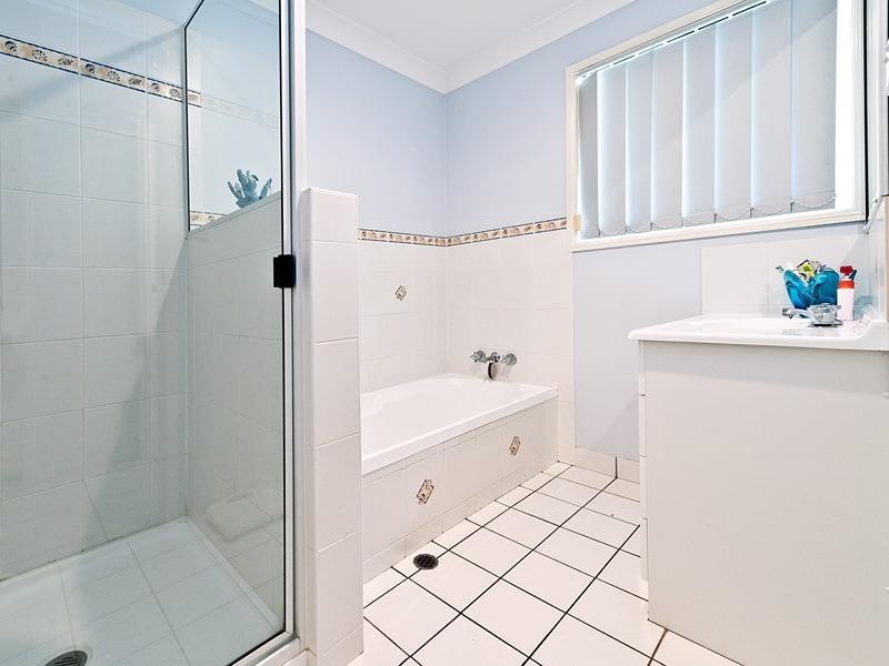 17 Col Crescent, Parkhurst QLD 4702