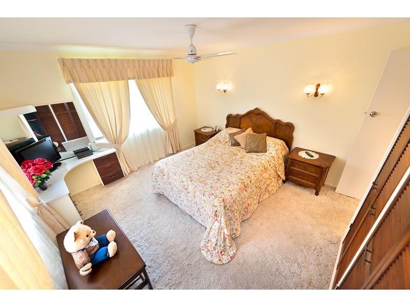 234 Flowers Avenue, Frenchville QLD 4701