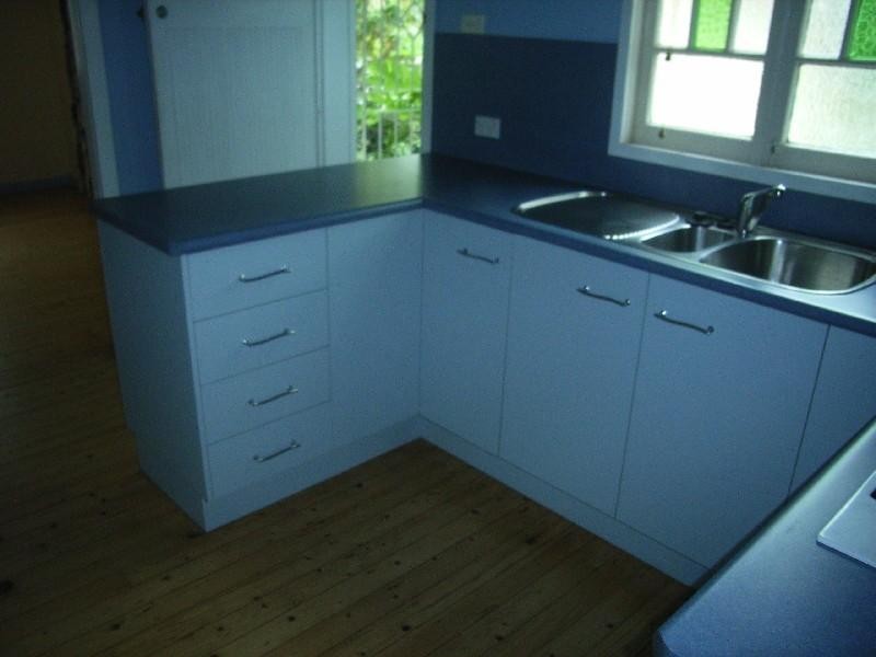 117 Lakes Creek Road, Berserker QLD 4701