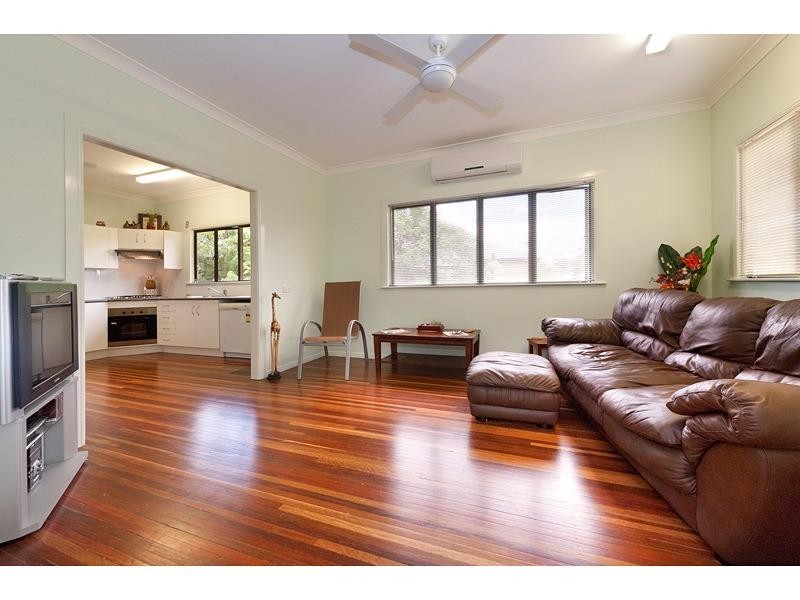 27 Bawden Street, Berserker QLD 4701