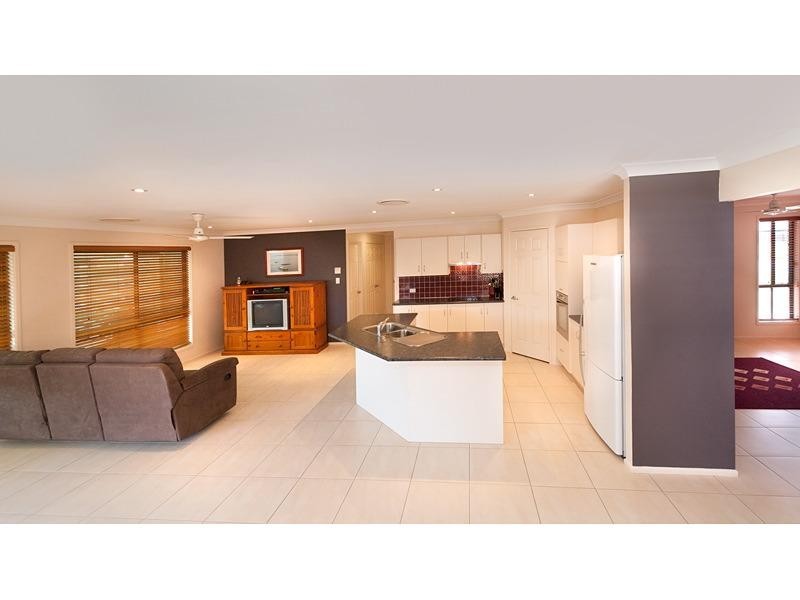 70 Corella Drive, Gracemere QLD 4702