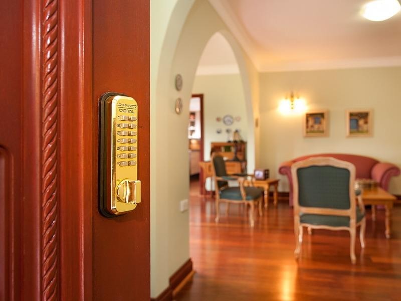 7 Rudd Street, The Range QLD 4700